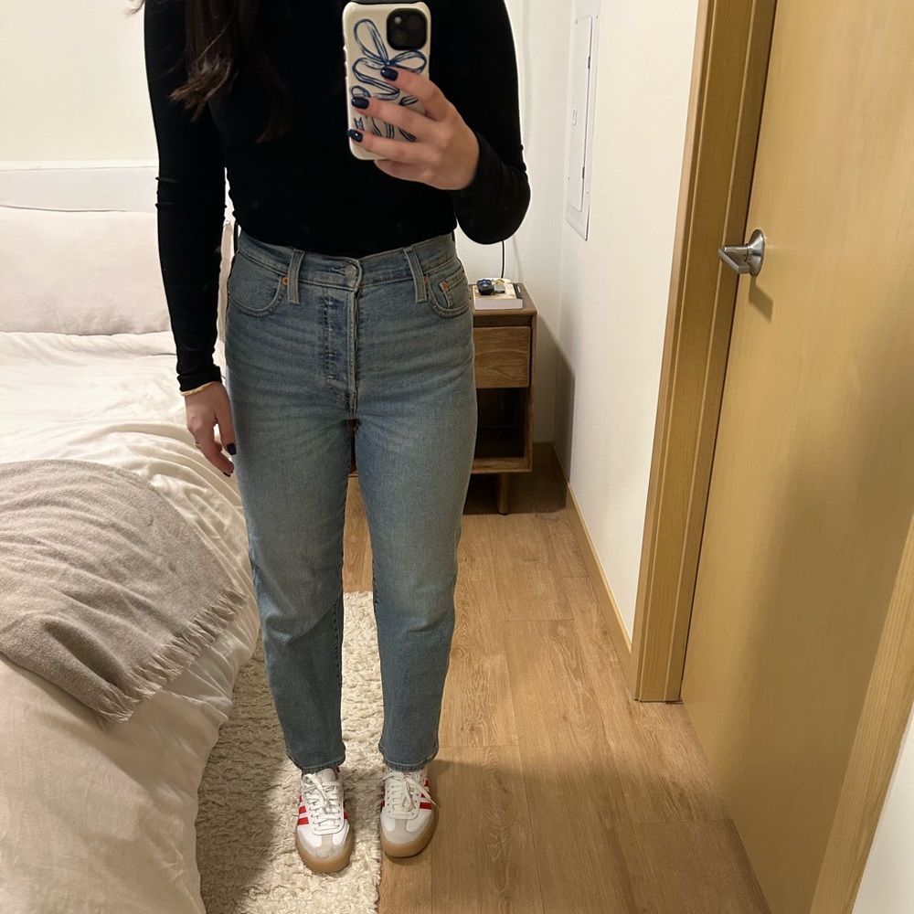 levi high rise ribcage jeans